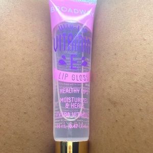 LIP GLOSS